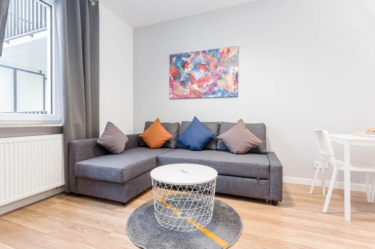 Chill Apartments Airport Ursynow Варшава Екстер'єр фото